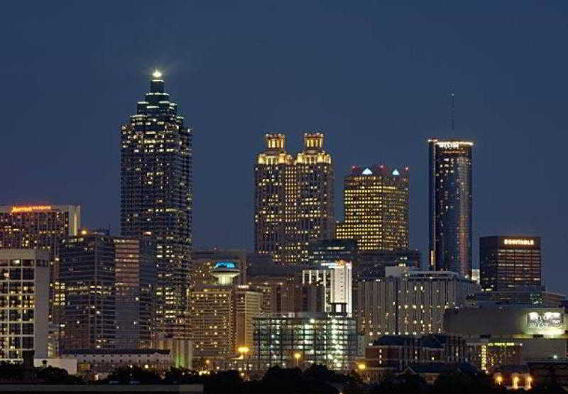 Готель Courtyard By Marriott Atlanta Executive Park/Emory Екстер'єр фото